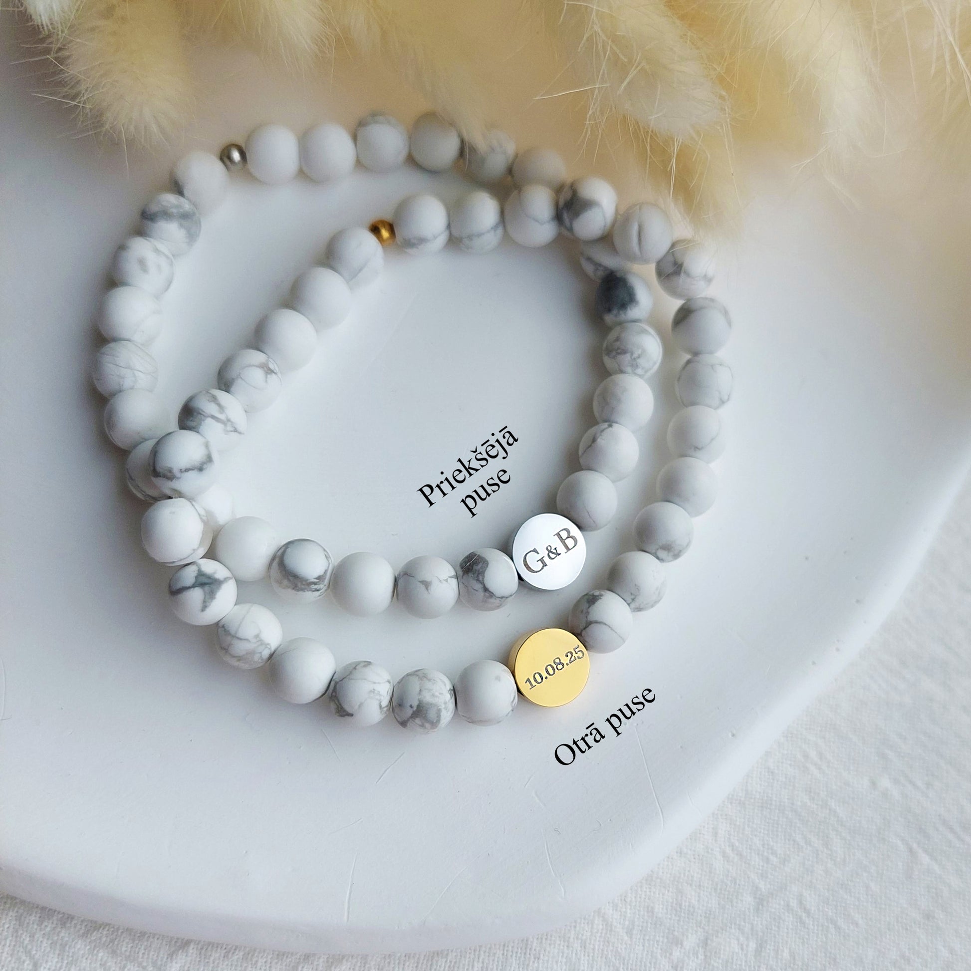 dabīgā magmezīta rokassprādze ar iniciāļiem, dāvana mammai vai vecmāmiņai